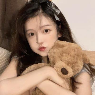 老妇与鸽子